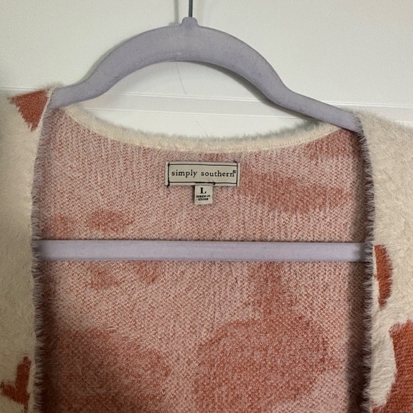 Simply Southern Super Soft Tan and Caramel Cow Print Long Sleeve Sweater Size L - Picture 3 of 4